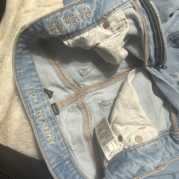 American Eagle Outfitters Dreamy Drapes - Picture 3 of 3